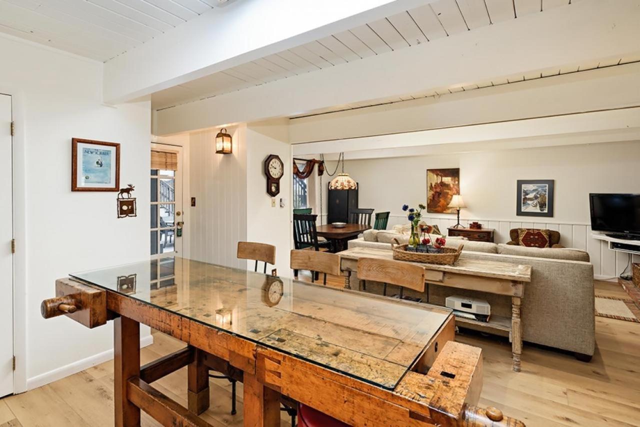 אספן Chateau Dumont Unit 2, Condo With Central, Downtown Location מראה חיצוני תמונה