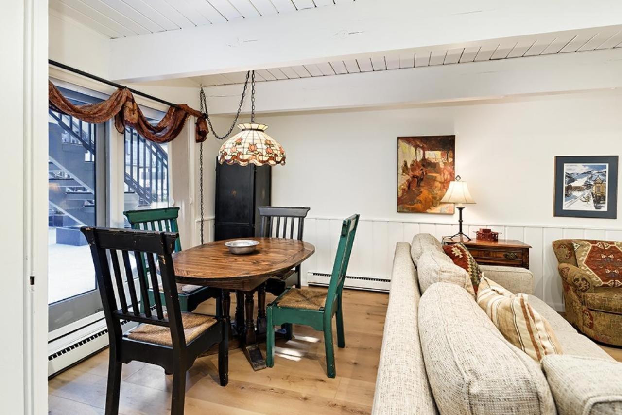 אספן Chateau Dumont Unit 2, Condo With Central, Downtown Location מראה חיצוני תמונה